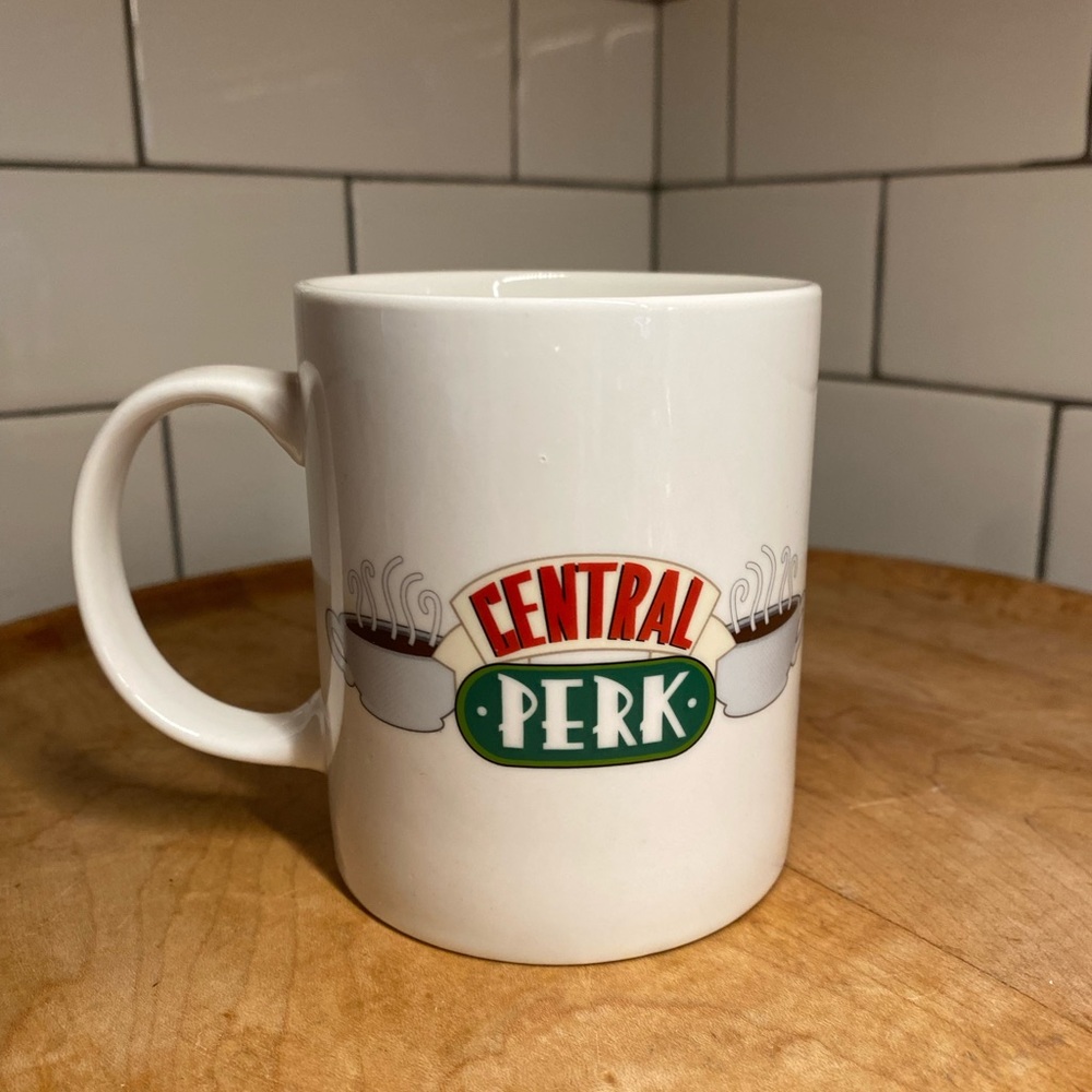 Central Perk F•R•I•E•N•D•S Coffee Mug